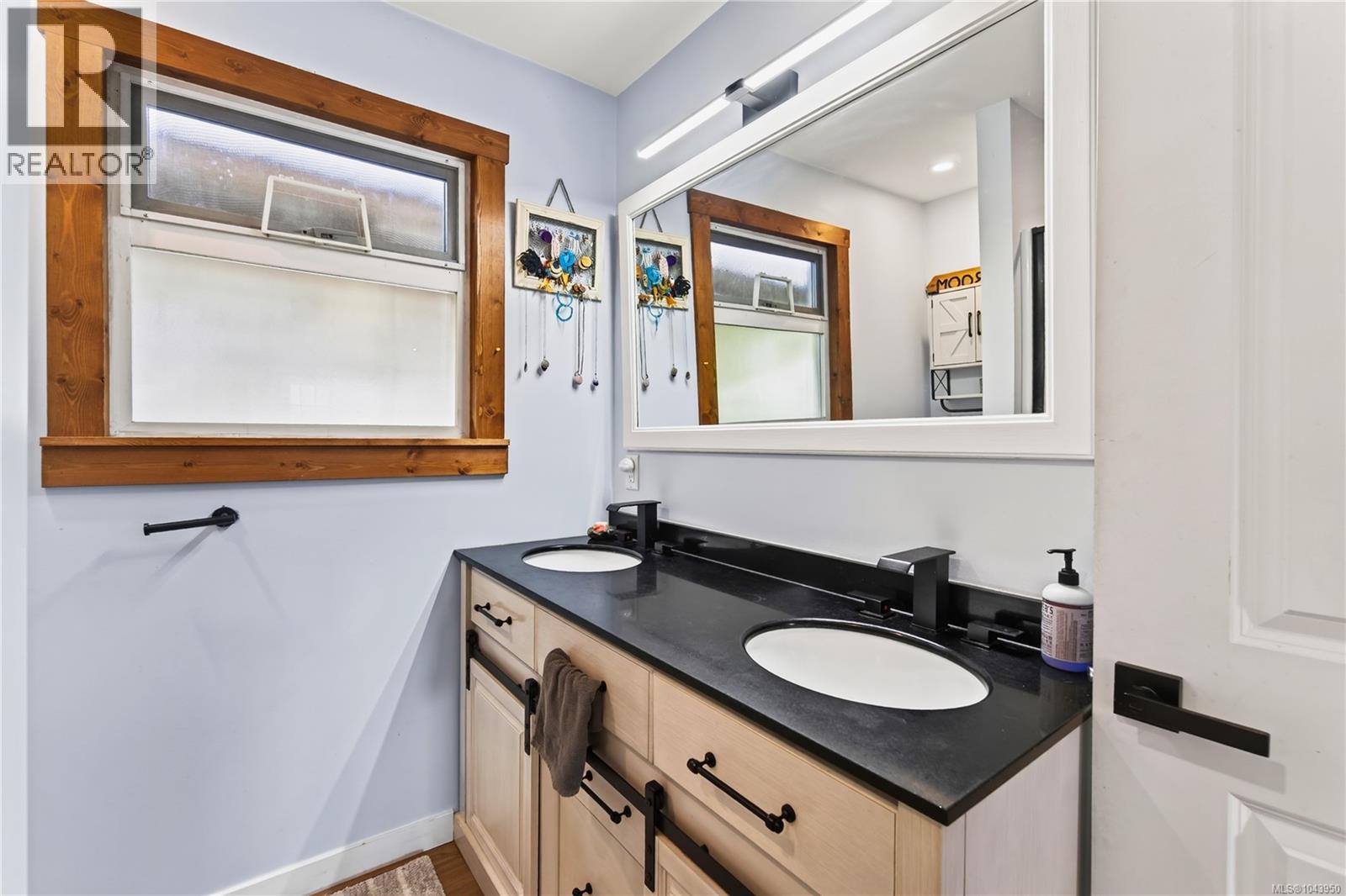 371 Bruce Ave - Image 20