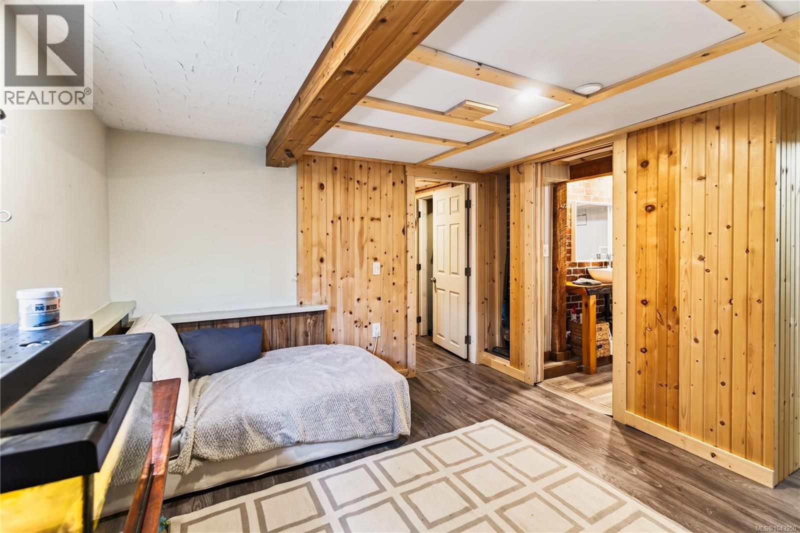 371 Bruce Ave - Image 24