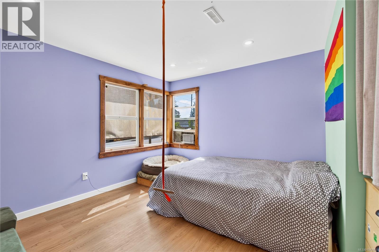 371 Bruce Ave - Image 31
