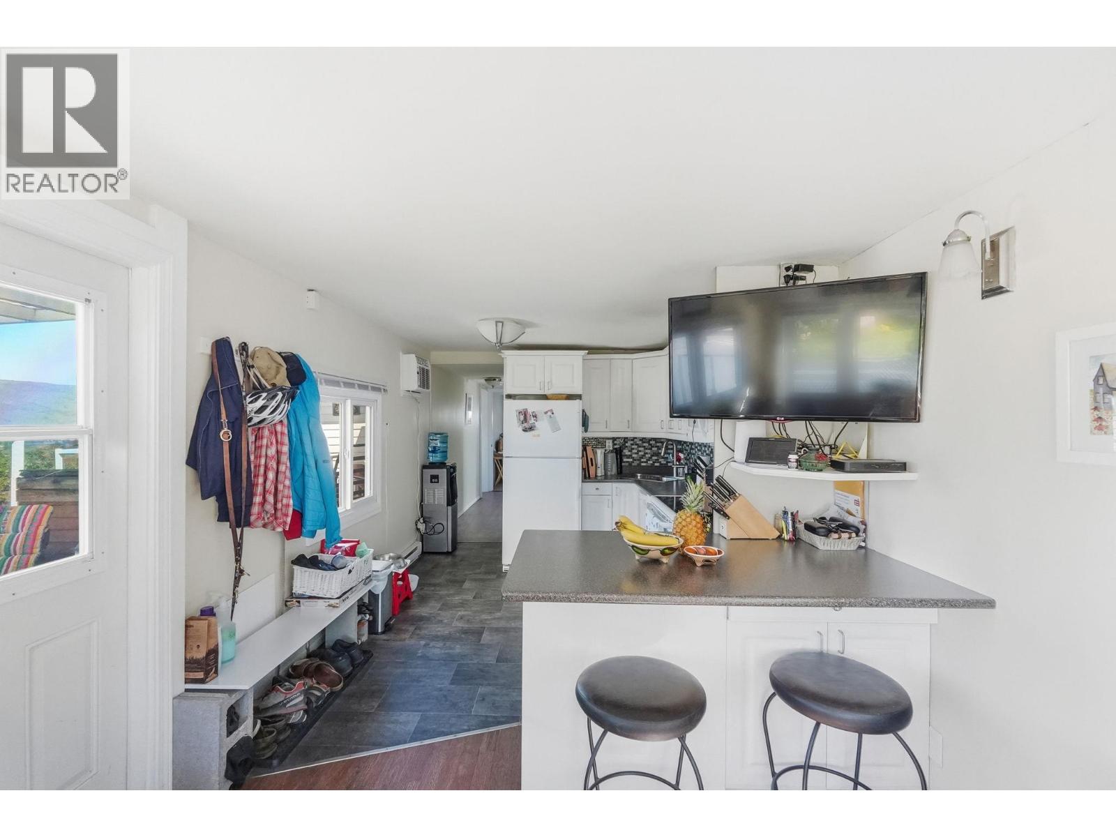 3832 33RD Street - 33