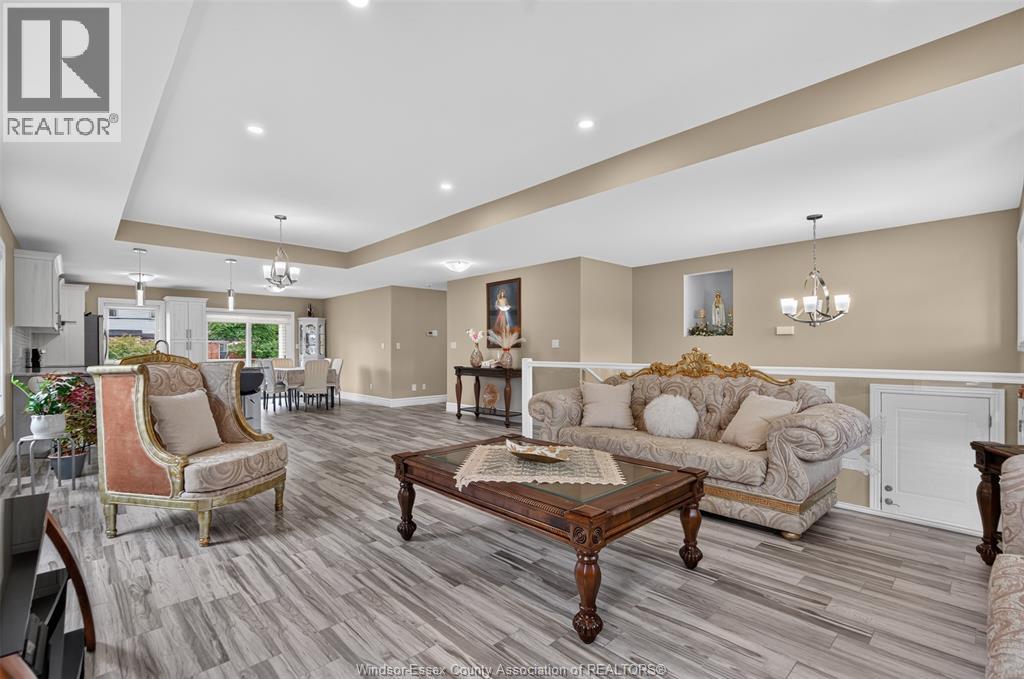 1267 EASTLAWN AVENUE - 10