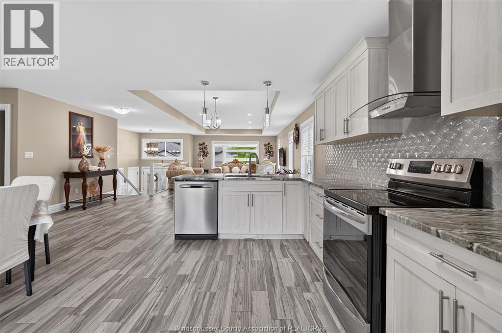 1267 EASTLAWN AVENUE - 16