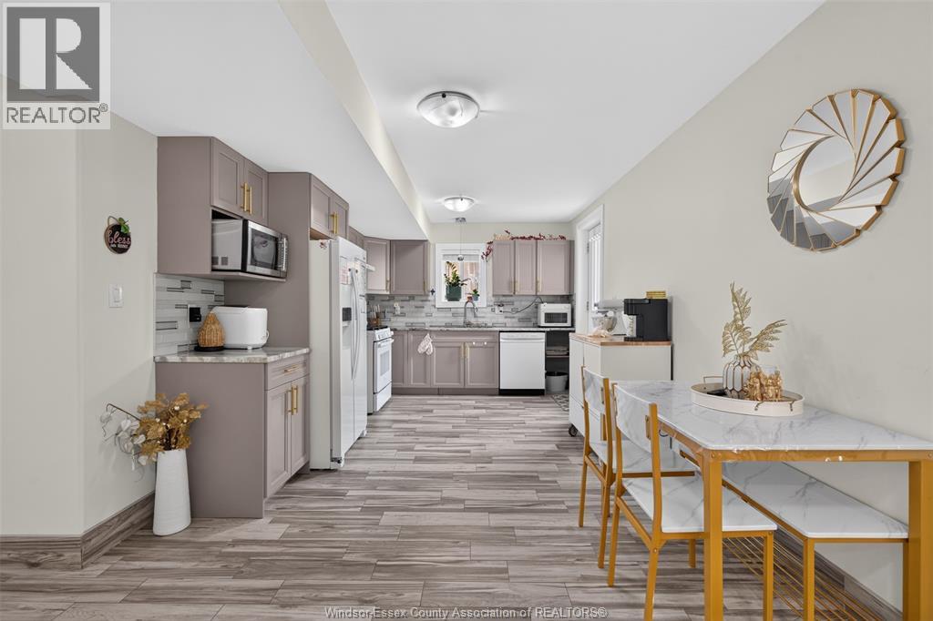 1267 EASTLAWN AVENUE - 31