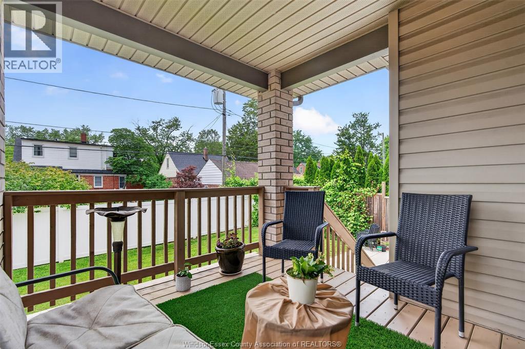 1267 EASTLAWN AVENUE - 45