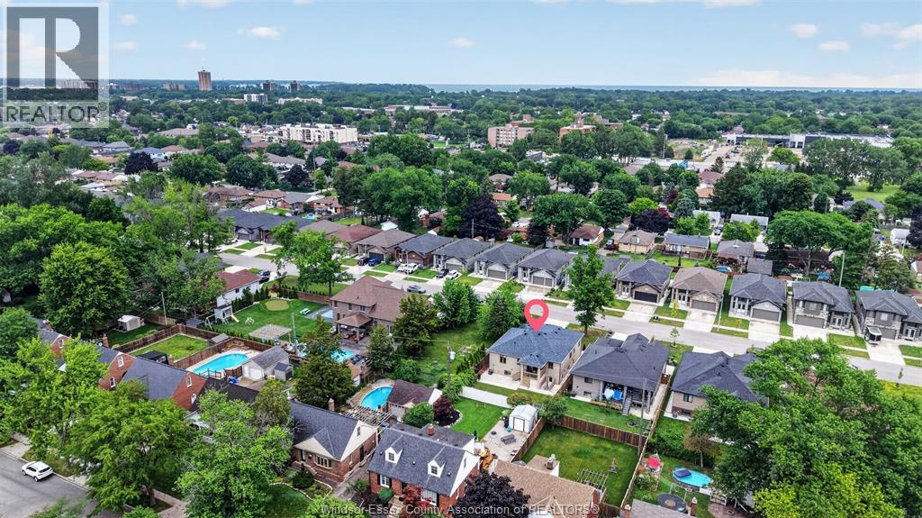 1267 EASTLAWN AVENUE - 48