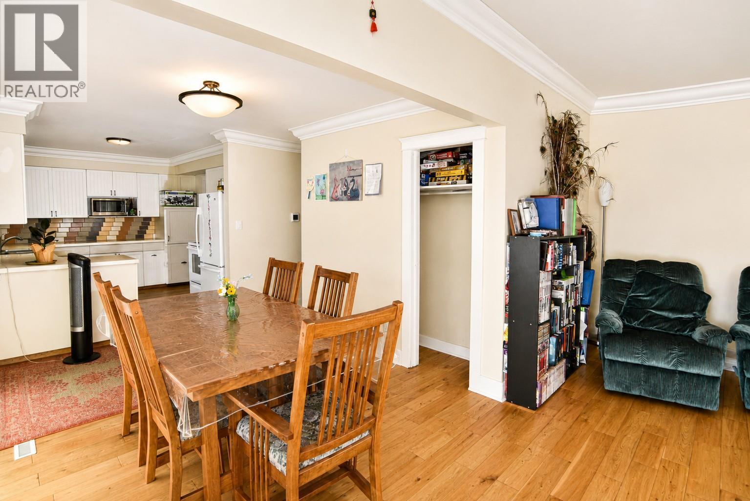 2270 10th Avenue - Image 14