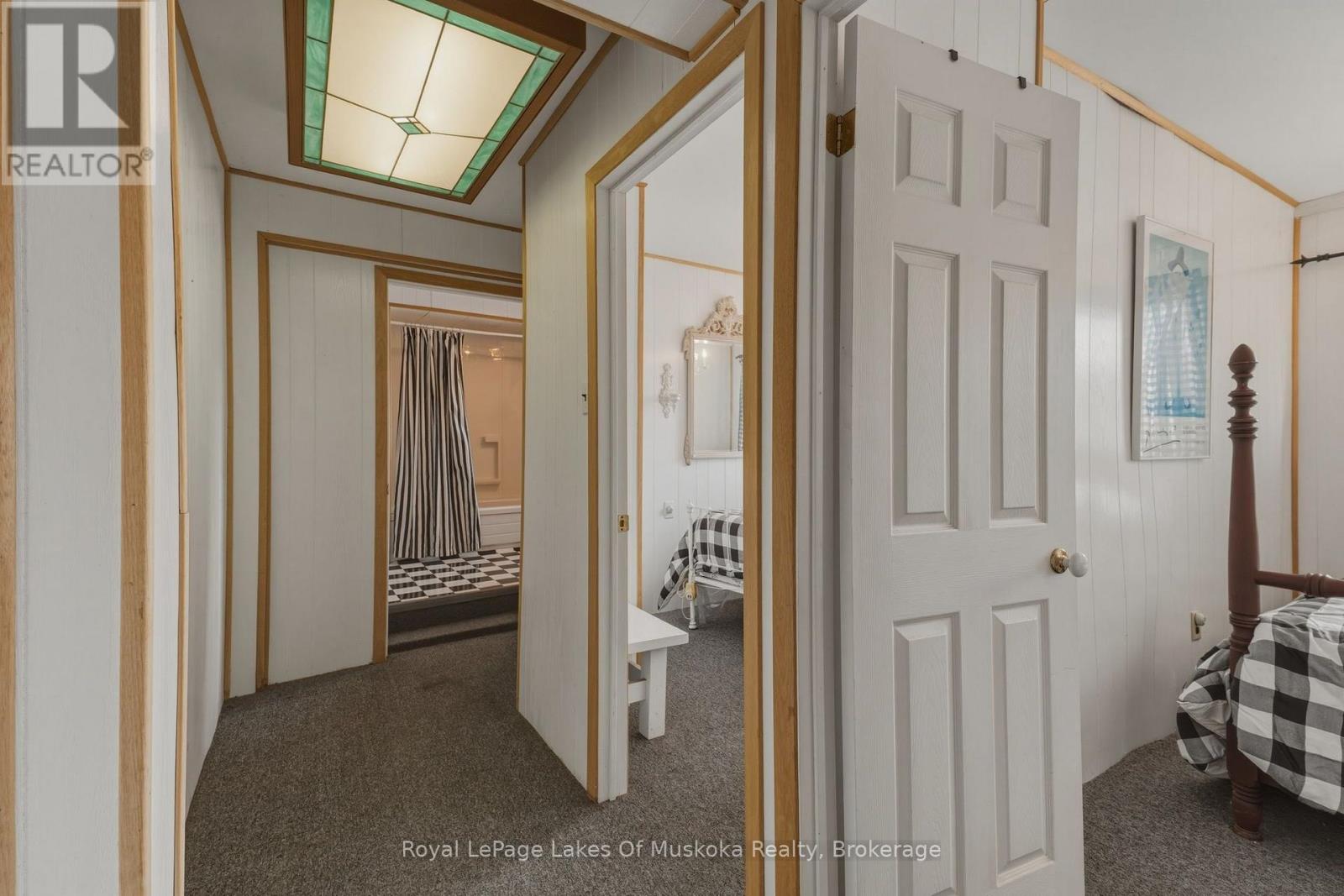 1187 IVY LANE - 34