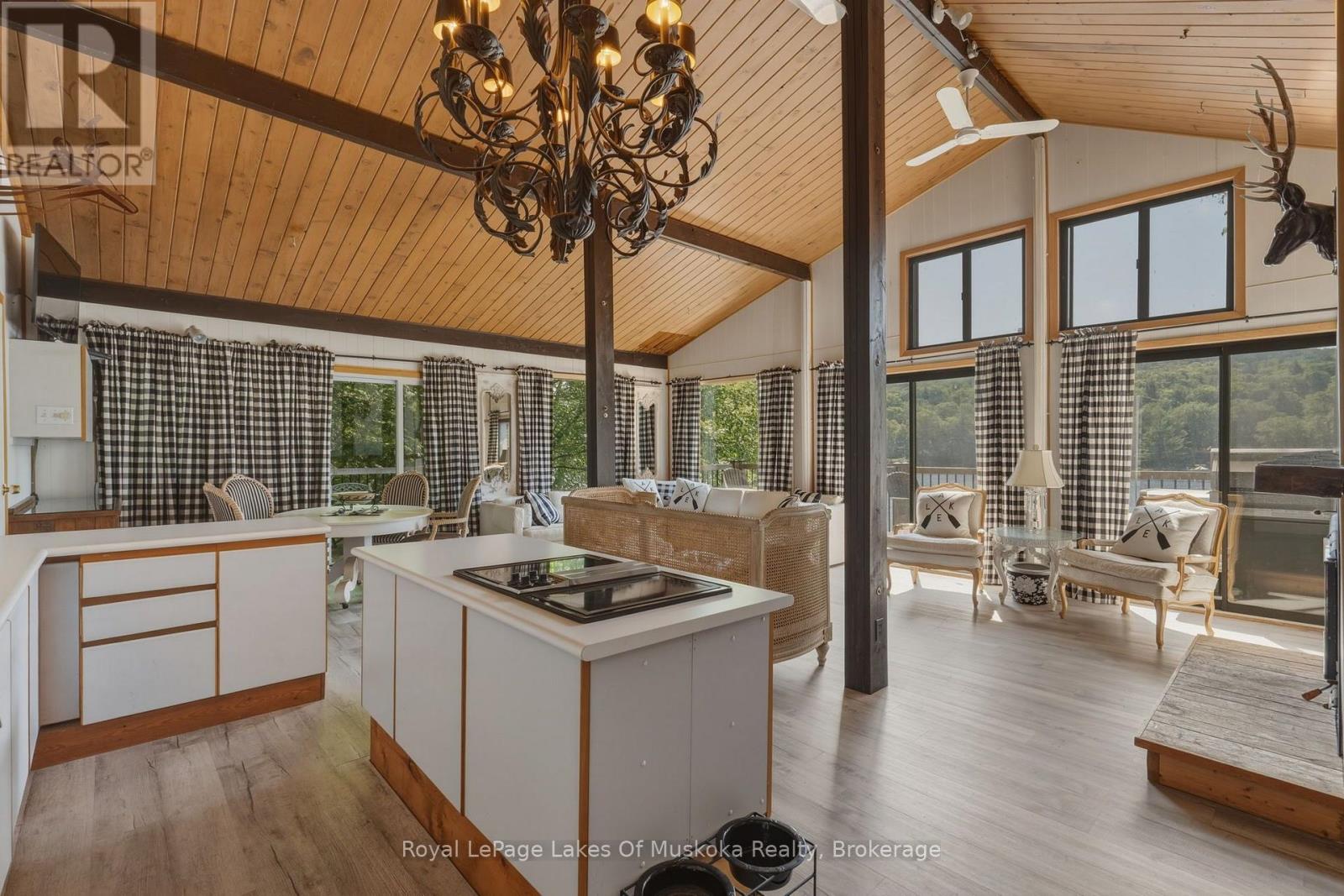 1187 IVY LANE - 5