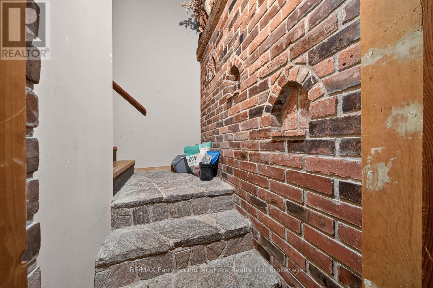 1011 ORANGE LODGE ROAD - 19