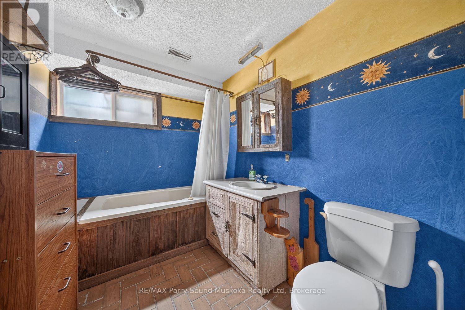 1011 ORANGE LODGE ROAD - 25