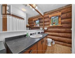 1011 Orange Lodge Road, Muskoka Lakes, ON P0C1H0 Photo 18