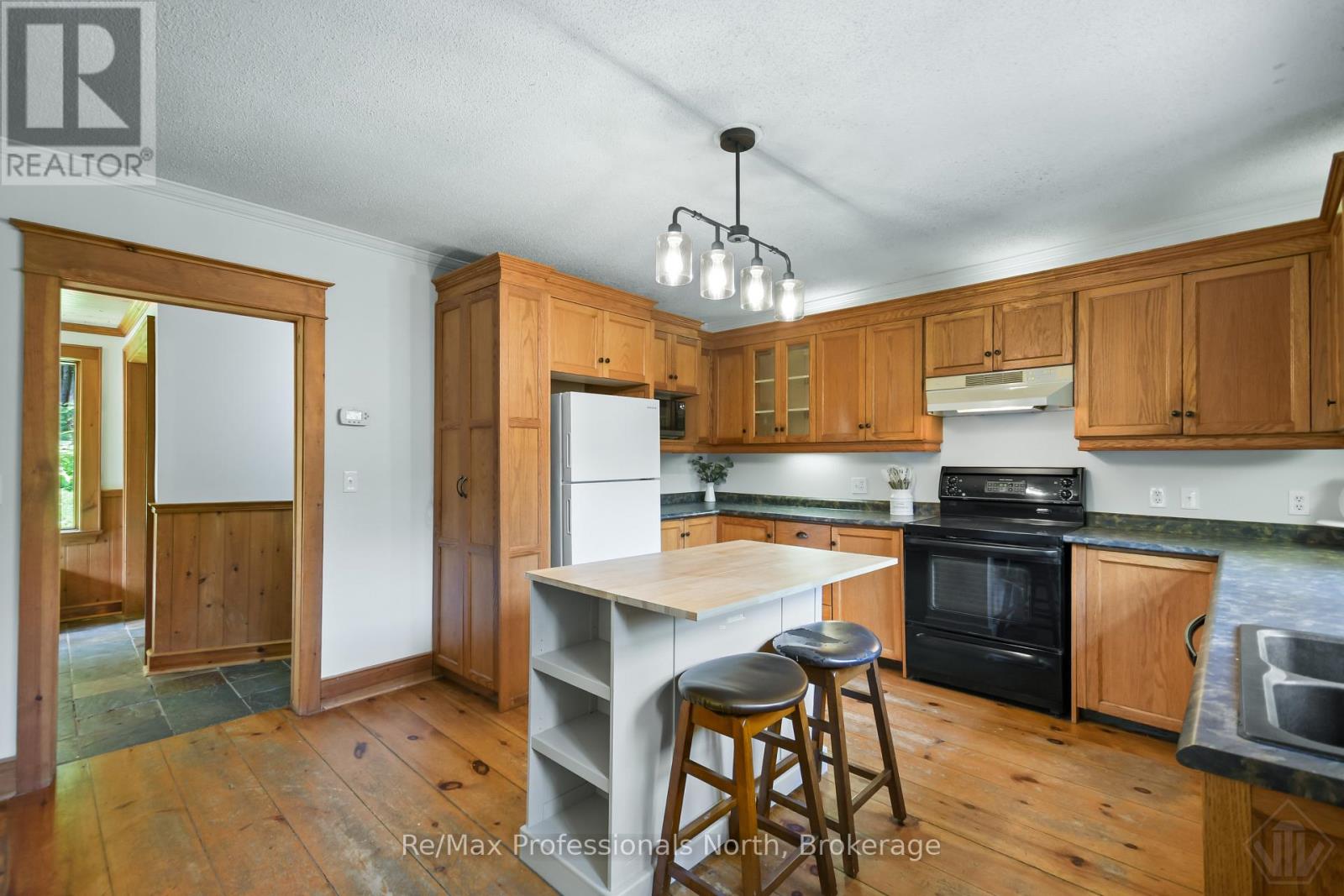 1658 HOUSEY'S RAPIDS ROAD - 16