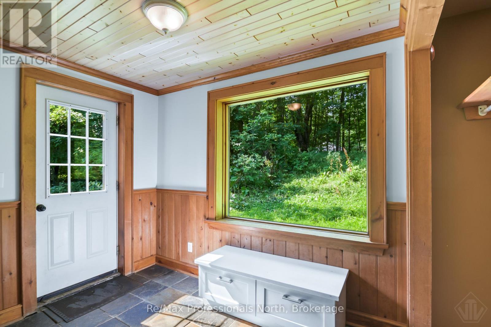 1658 HOUSEY'S RAPIDS ROAD - 18