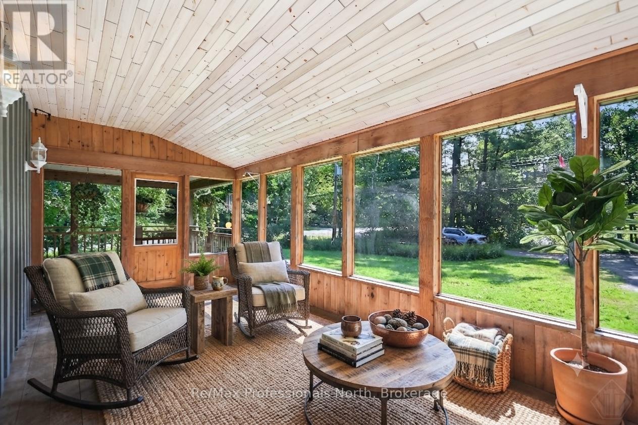 1658 HOUSEY'S RAPIDS ROAD - 5