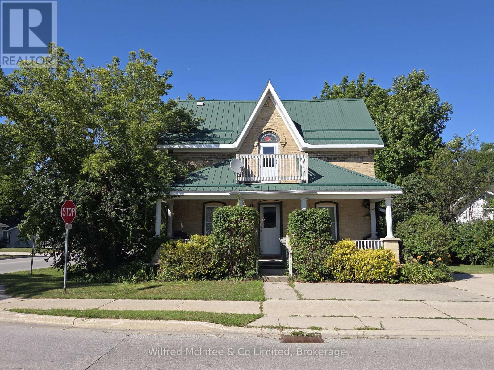 569 EUGENIE STREET - 1