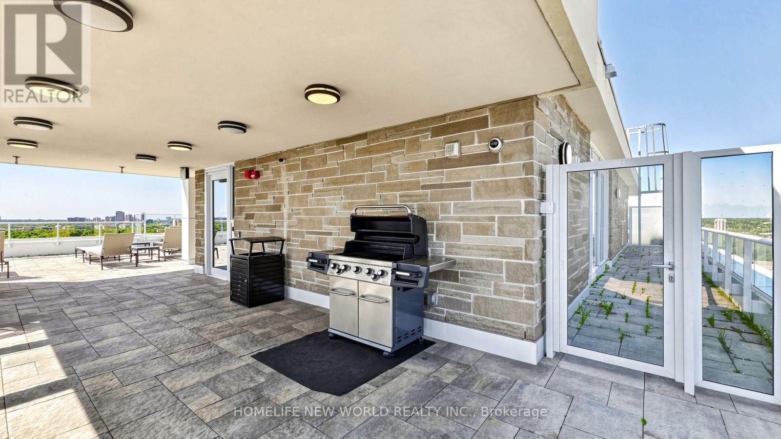 #613 10 DEERLICK COURT - 44