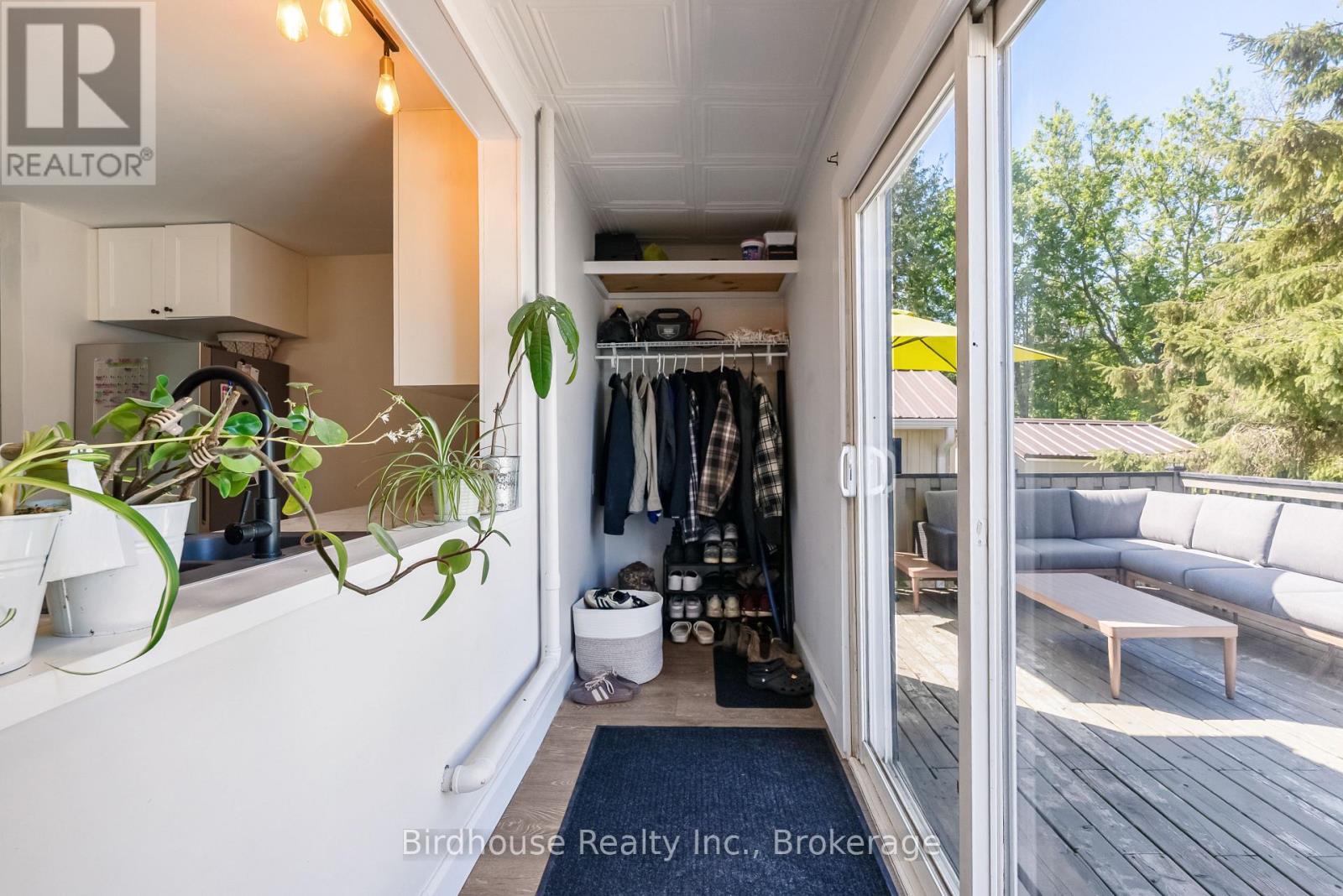 195 WILLIAM STREET N - 16