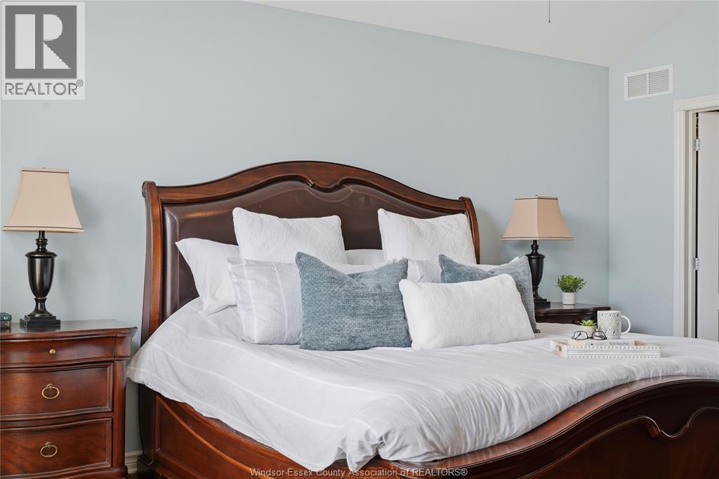 1030 CHELSEA PARK WAY - Image 27