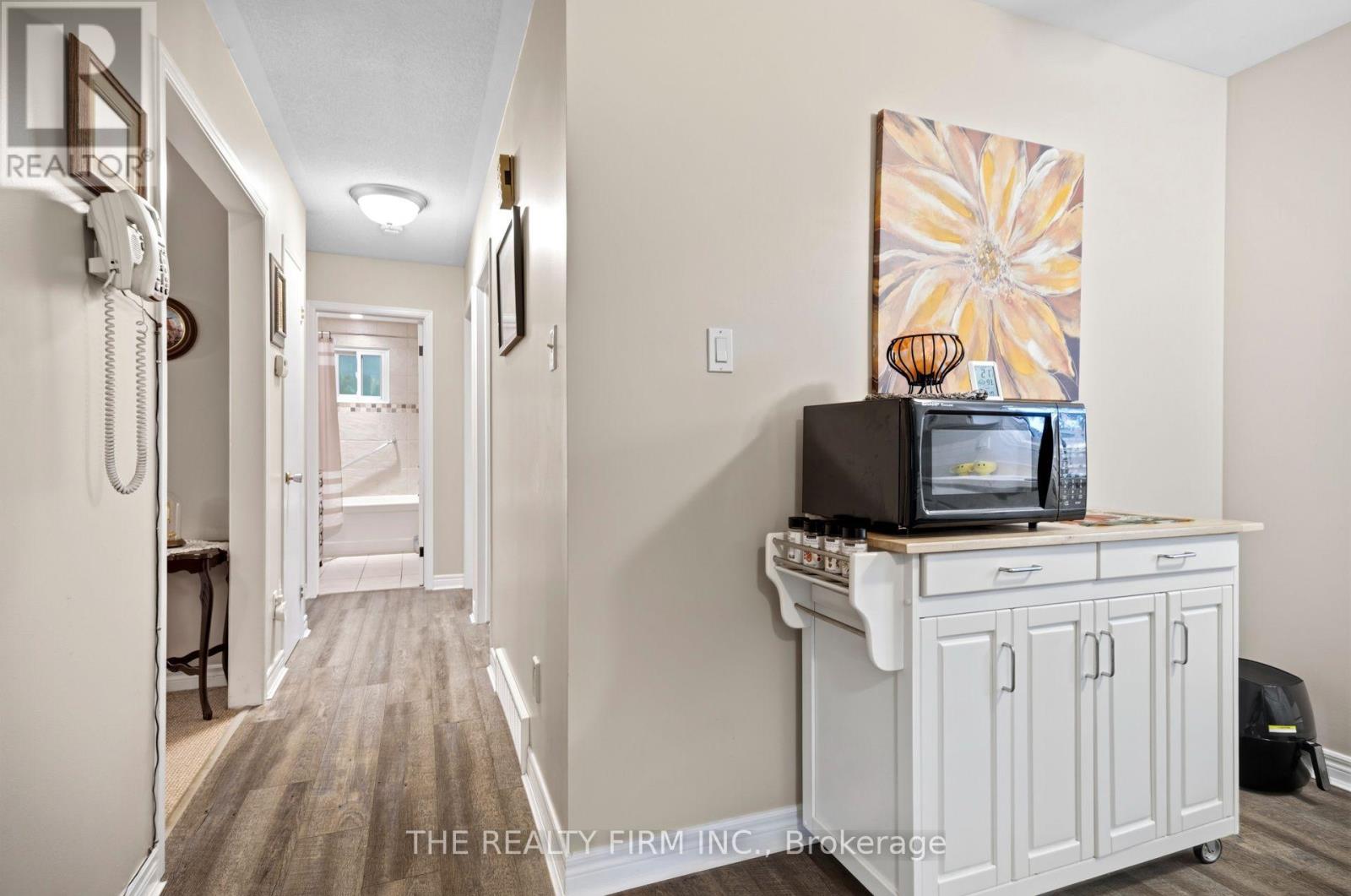 38 TAYLOR CRESCENT - 11