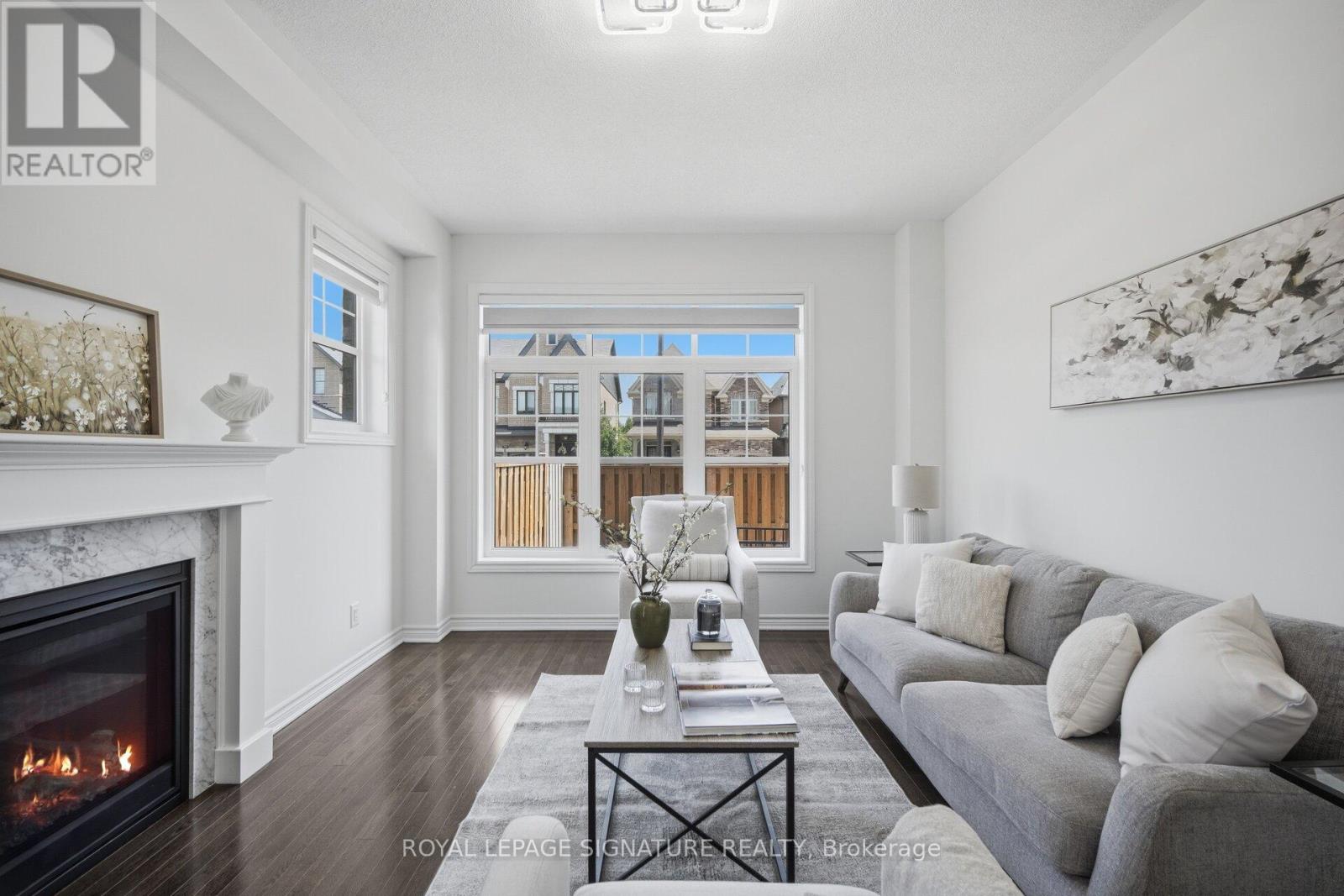 60 LOFTHOUSE DRIVE - 12