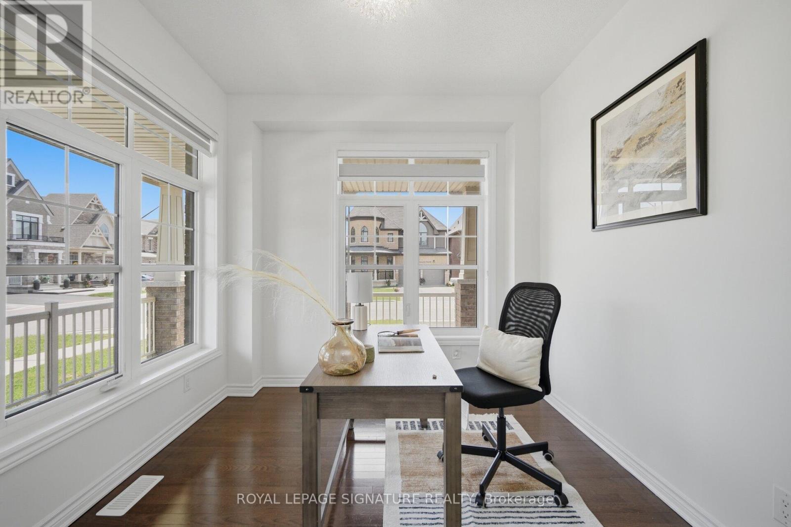 60 LOFTHOUSE DRIVE - 14