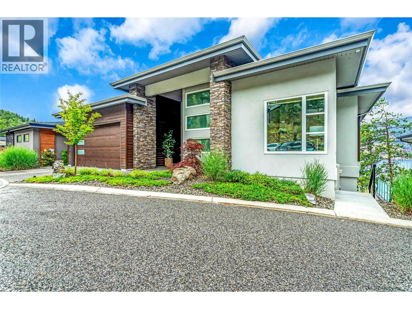 3452 Blue Grass Lane - 3