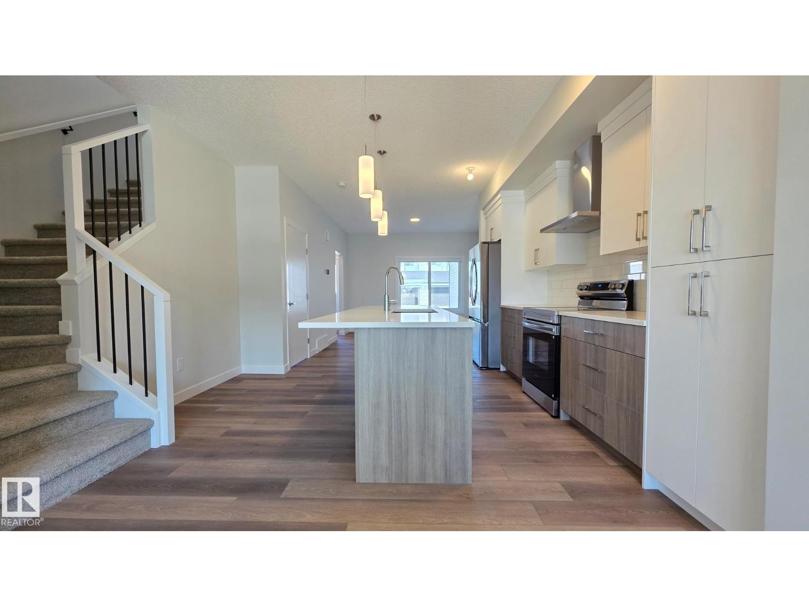 301 BRAE WY - 11