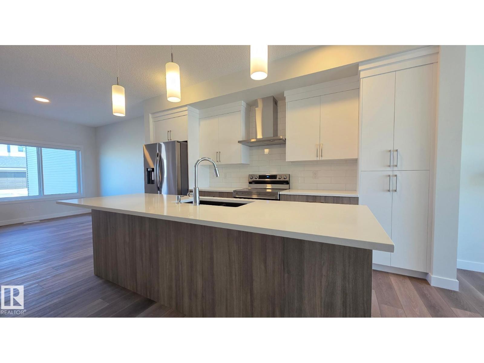 301 BRAE WY - 10