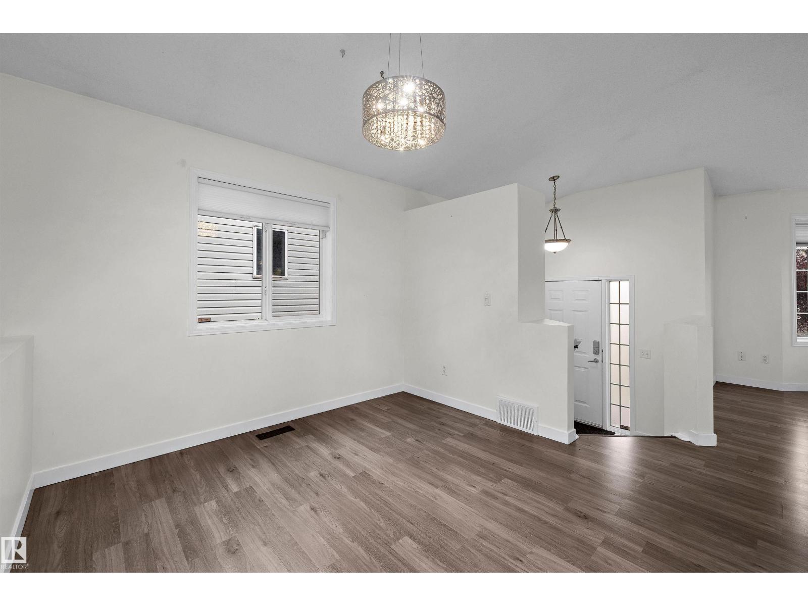 15019 133 ST NW - 15