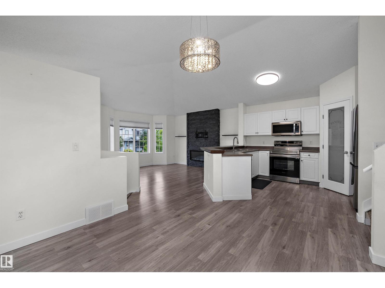 15019 133 ST NW - 16