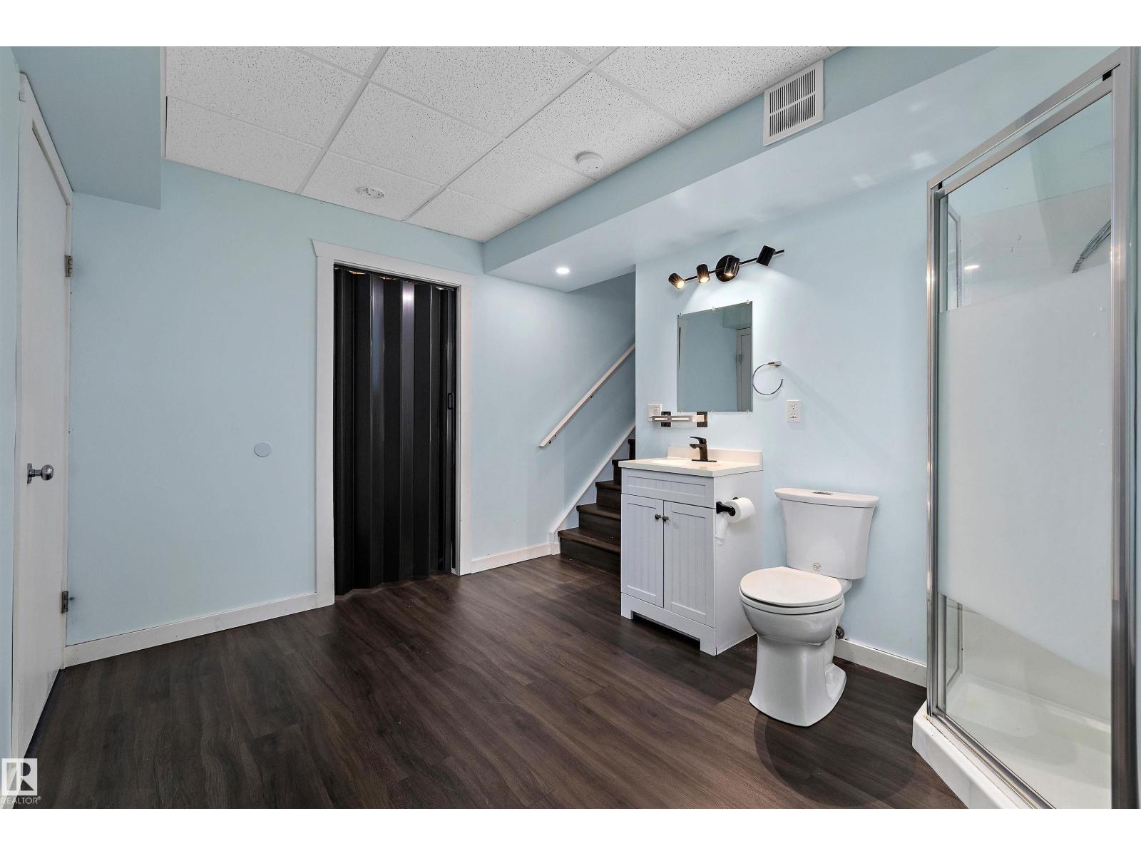 15019 133 ST NW - 33