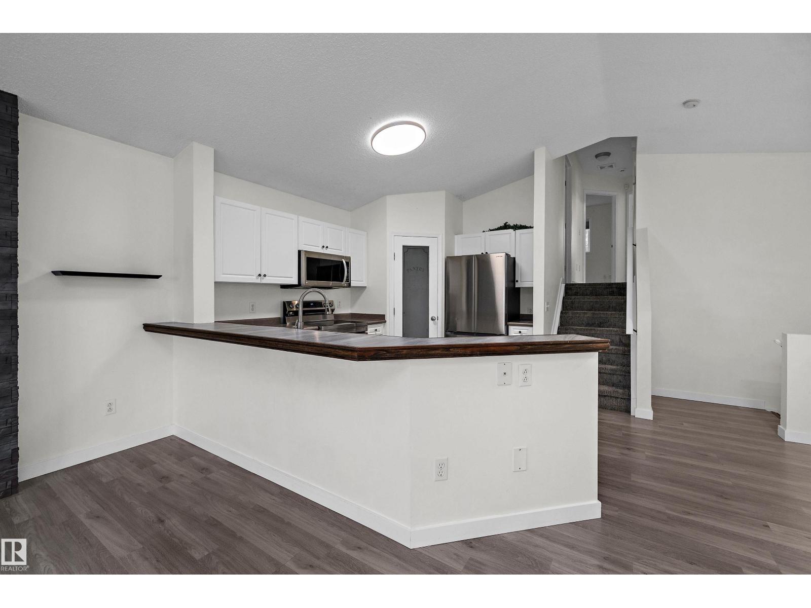 15019 133 ST NW - 9