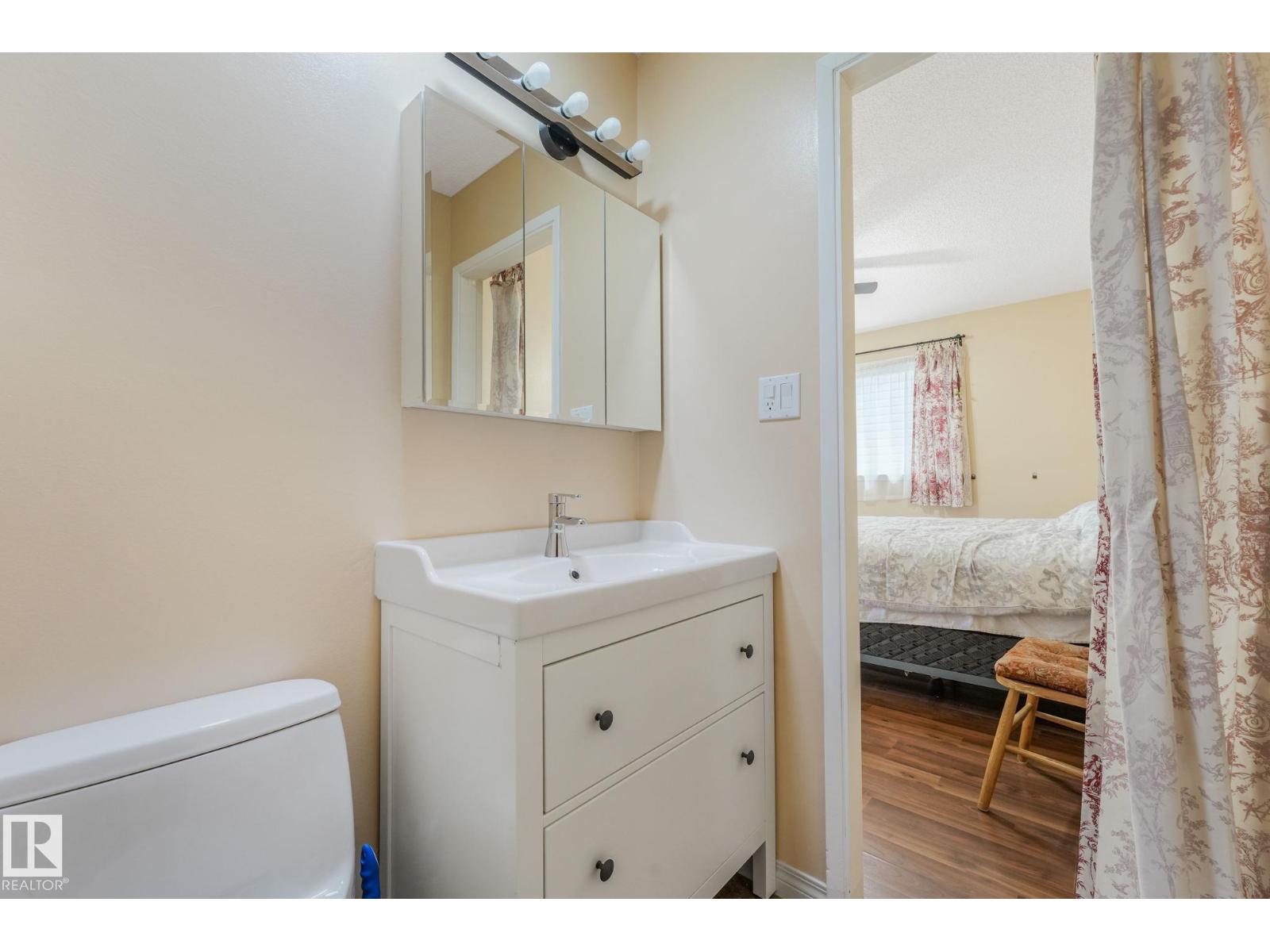 1027 HAYTHORNE RD - 25