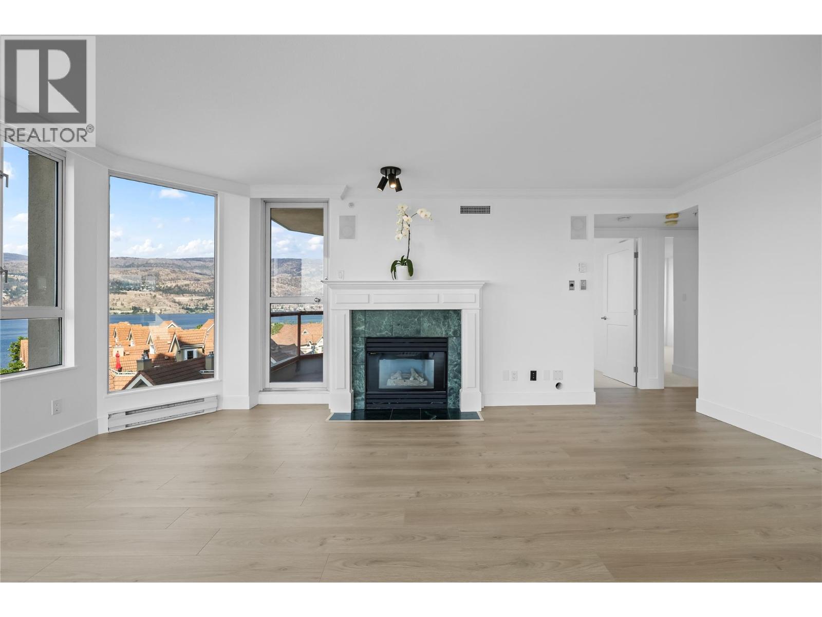 #701 1160 Sunset Drive - 10