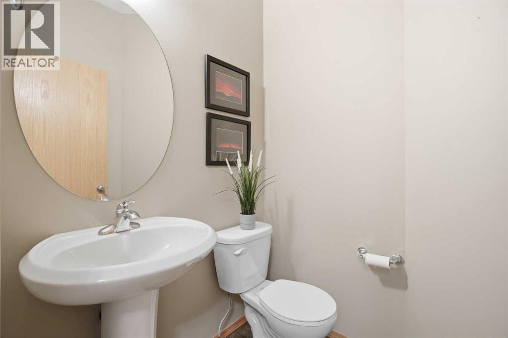 126, 100 Coopers Common SW, Coopers Crossing, Airdrie photo 4