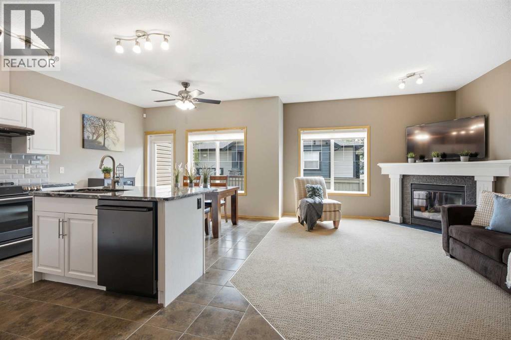 126, 100 Coopers Common SW, Coopers Crossing, Airdrie photo 5