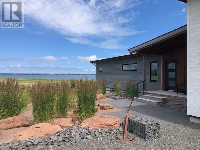 61 Battery Crescent - Image 36