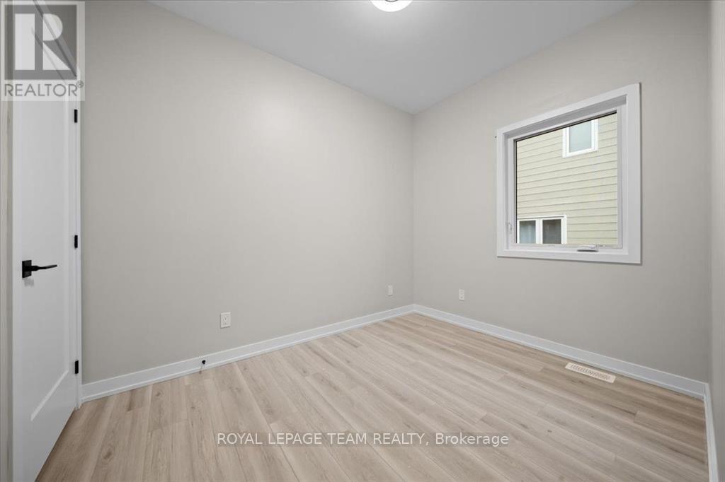 3 Bed, 3 Bath Multi-Family for Rent in Ottawa – D – 304 LANARK AVENUE, Ottawa – MLS# X13612858 - Image 18