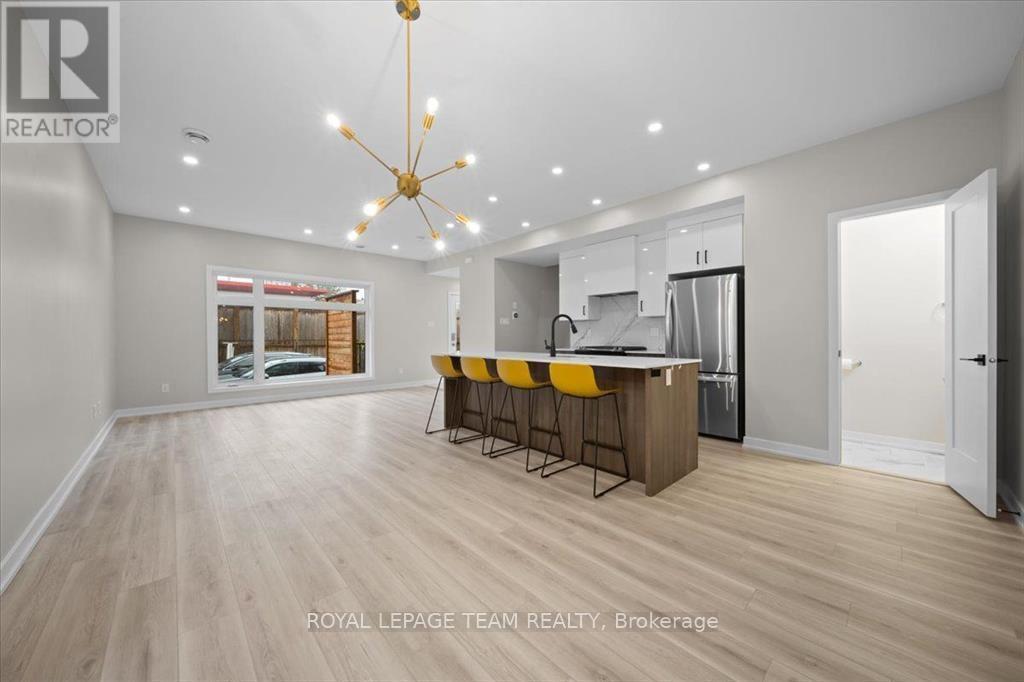 3 Bed, 3 Bath Multi-Family for Rent in Ottawa – D – 304 LANARK AVENUE, Ottawa – MLS# X13612858 - Image 8