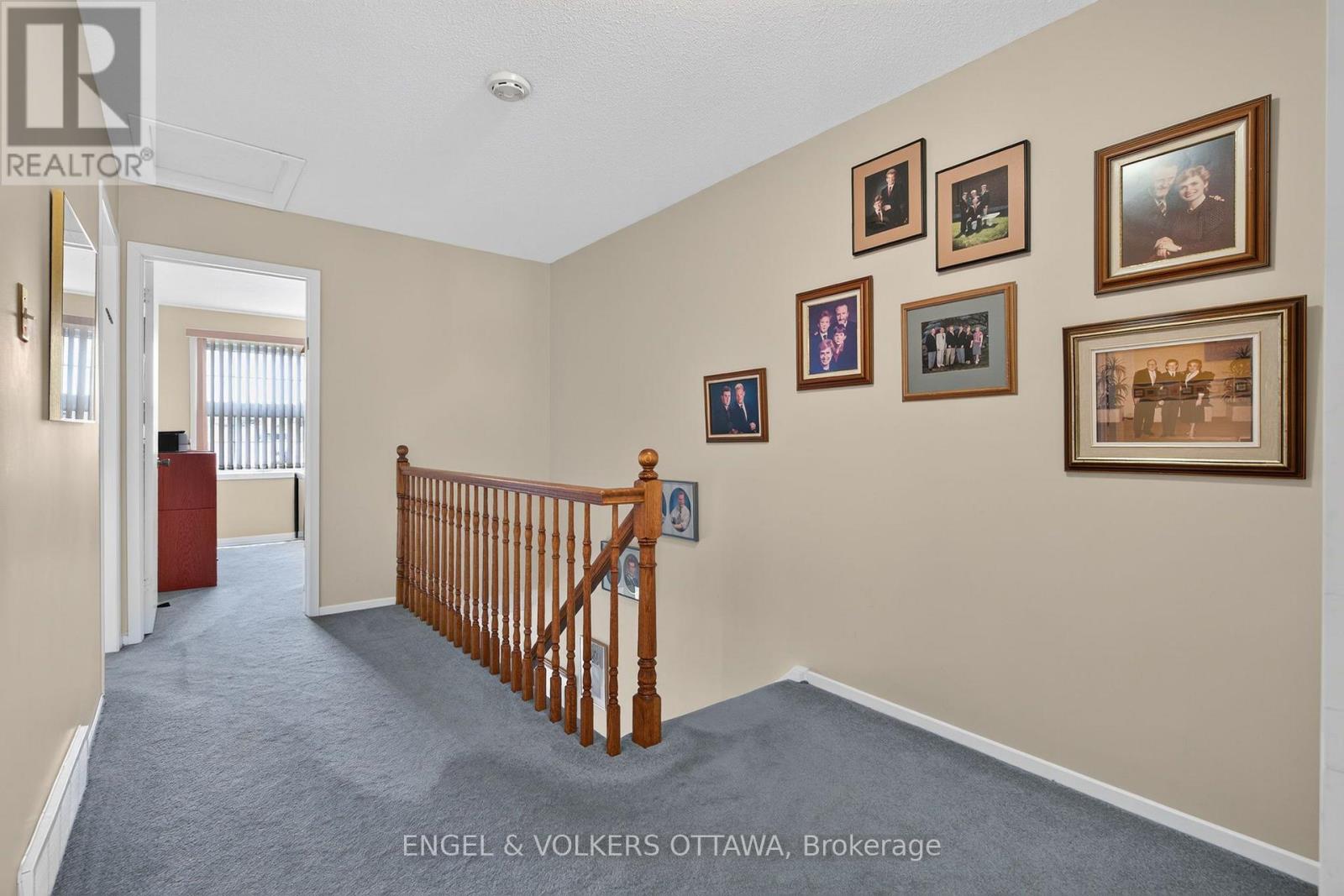 26 WINLOCK CRESCENT - Image 23