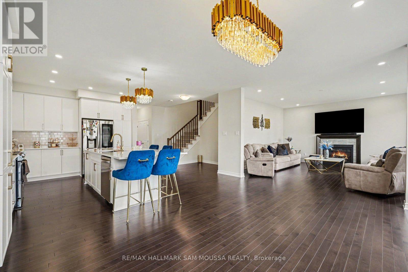 490 CENTRAL PARK BOULEVARD - 15