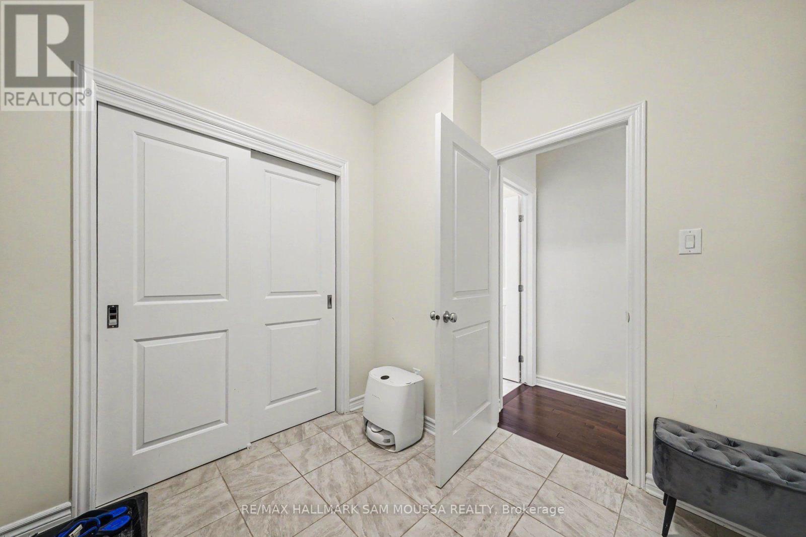 490 CENTRAL PARK BOULEVARD - 22