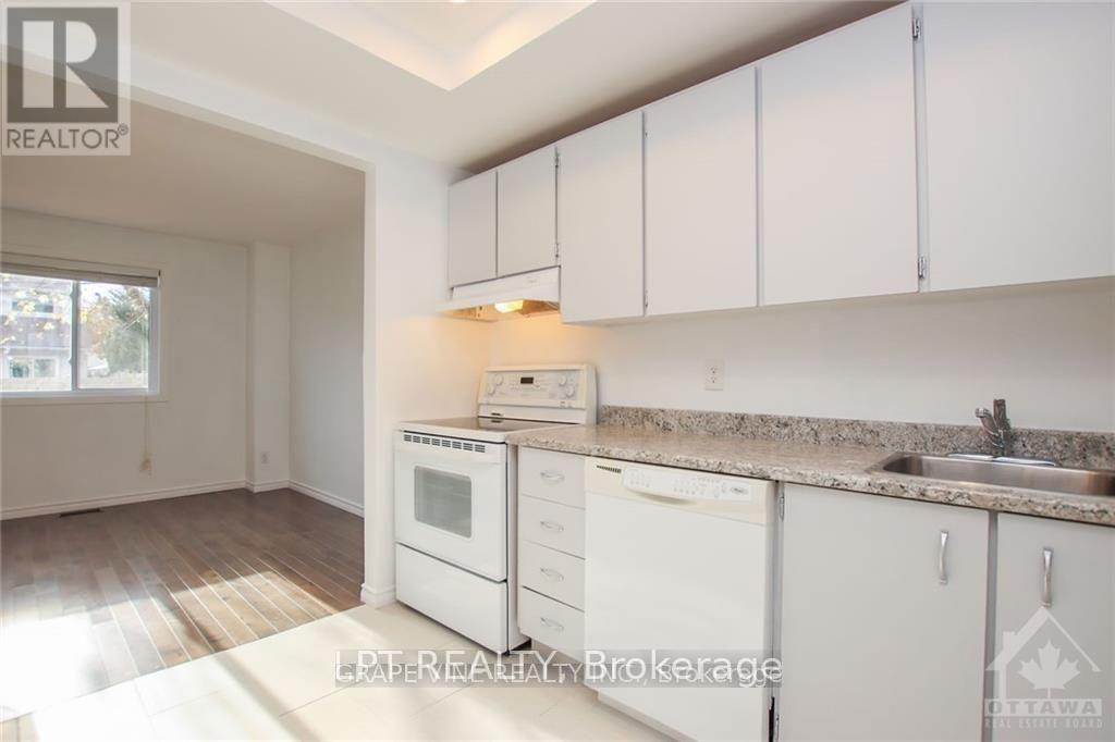 3 Bed, 3 Bath House for Rent in Ottawa – 121 ERIN CRESCENT, Ottawa – MLS# X13612922 - Image 11