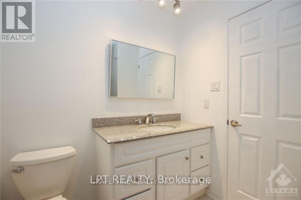 3 Bed, 3 Bath House for Rent in Ottawa – 121 ERIN CRESCENT, Ottawa – MLS# X13612922 - Image 22