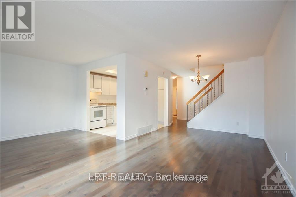 3 Bed, 3 Bath House for Rent in Ottawa – 121 ERIN CRESCENT, Ottawa – MLS# X13612922 - Image 7