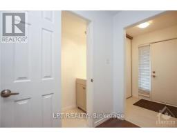 121 ERIN CRESCENT — photo 3