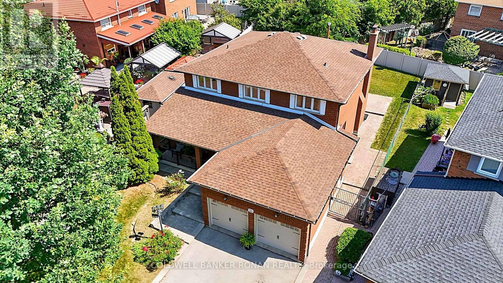 33 MAREVAN PLACE - Image 45