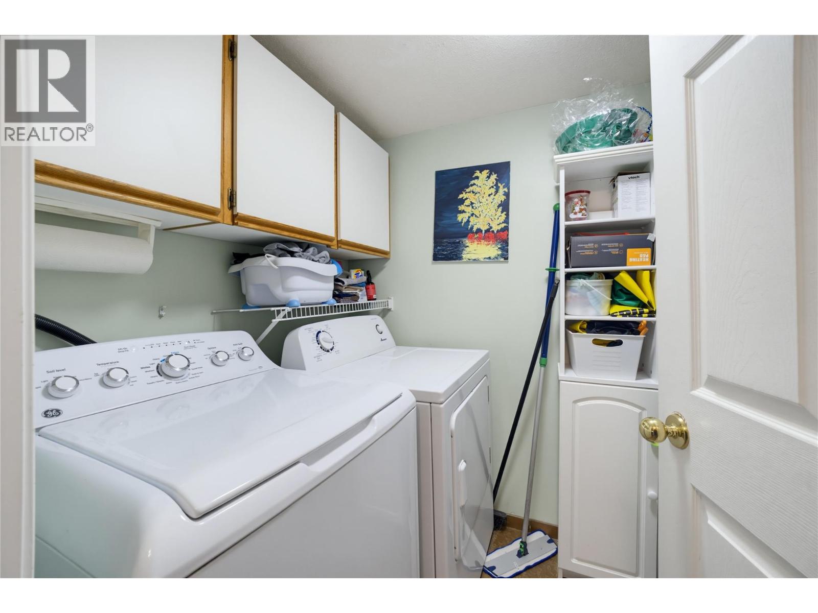 #208 250 5th Street SE - 20