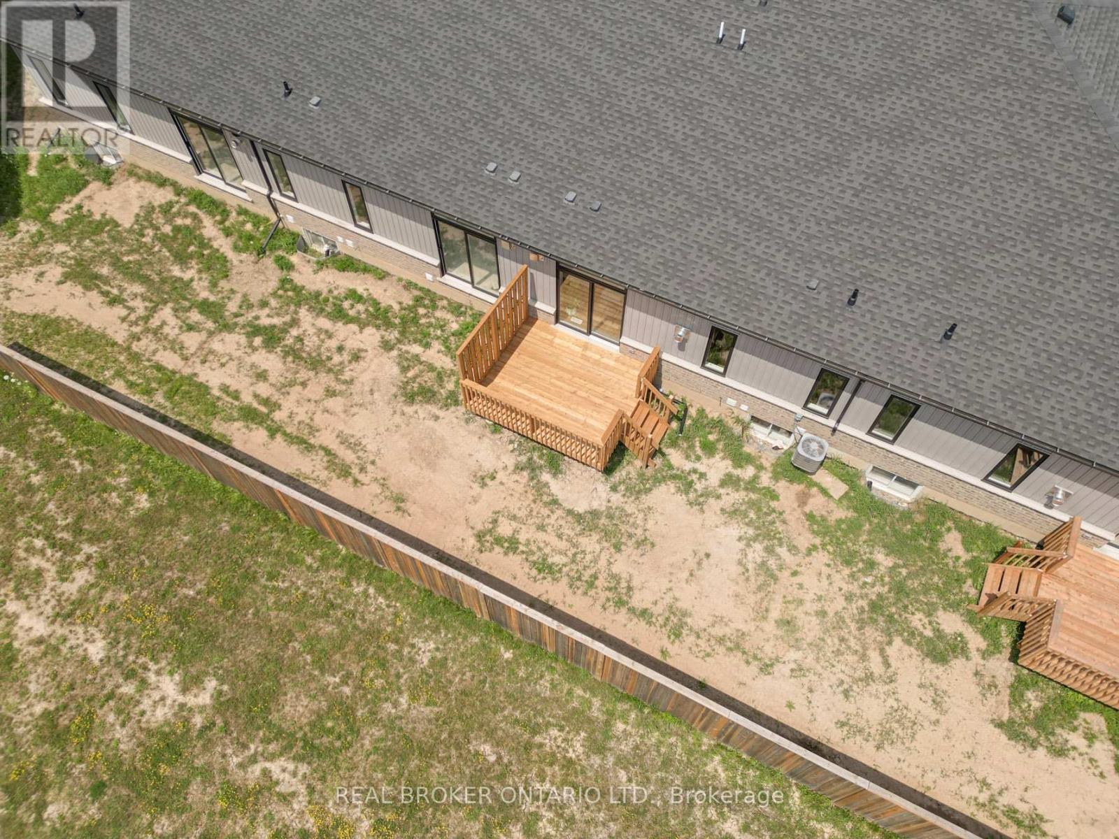 20 AUSTIN DRIVE - 33