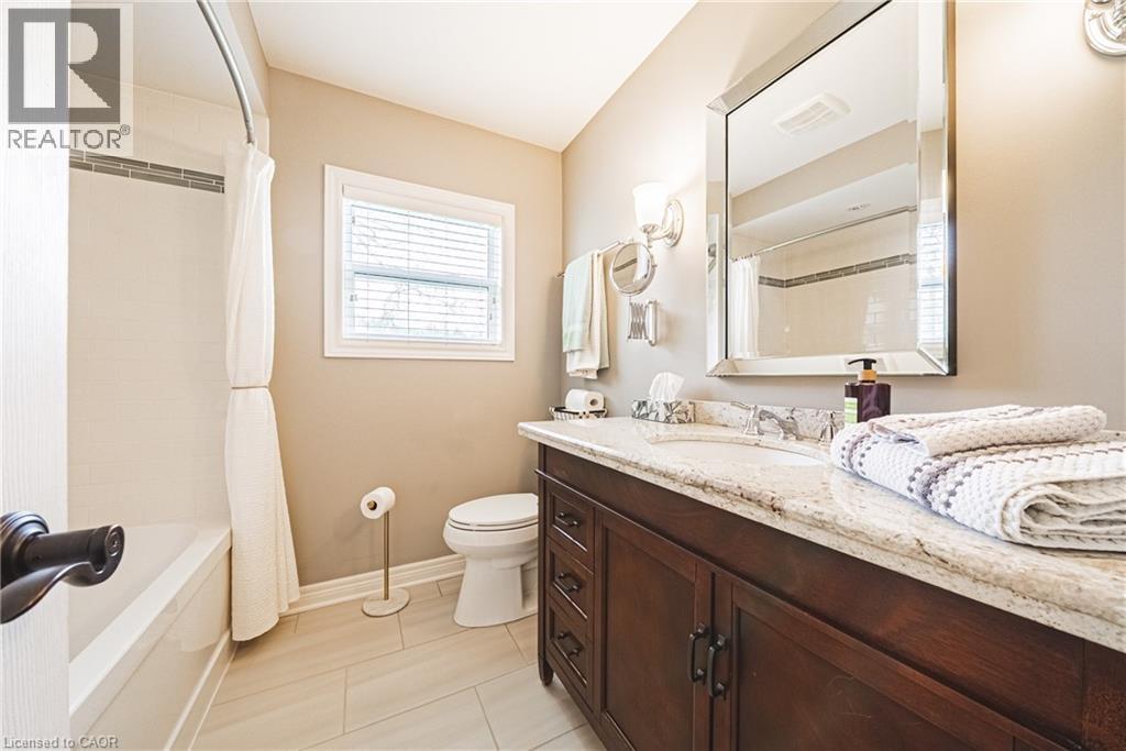 302 FISHERS GLEN Road - 12